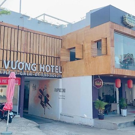 Hung Vuong Hotel Плейку Екстер'єр фото