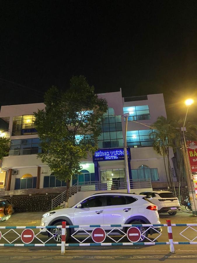 Hung Vuong Hotel Плейку Екстер'єр фото