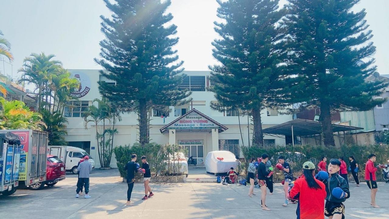 Hung Vuong Hotel Плейку Екстер'єр фото